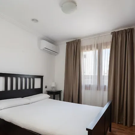 Camelot Homes By Livvo