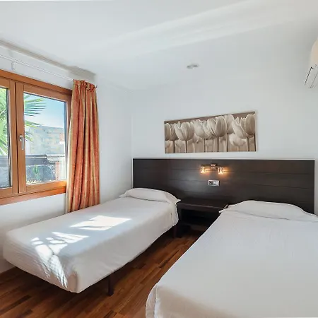 别墅 Camelot Homes By Livvo