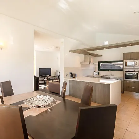 Camelot Homes By Livvo *