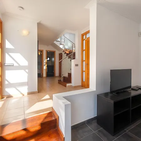 Camelot Homes By Livvo