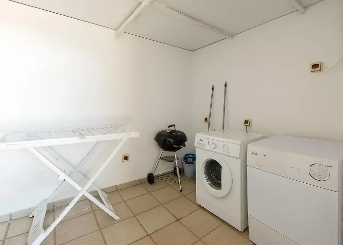 Camelot Homes By Livvo * 플라야블랑카